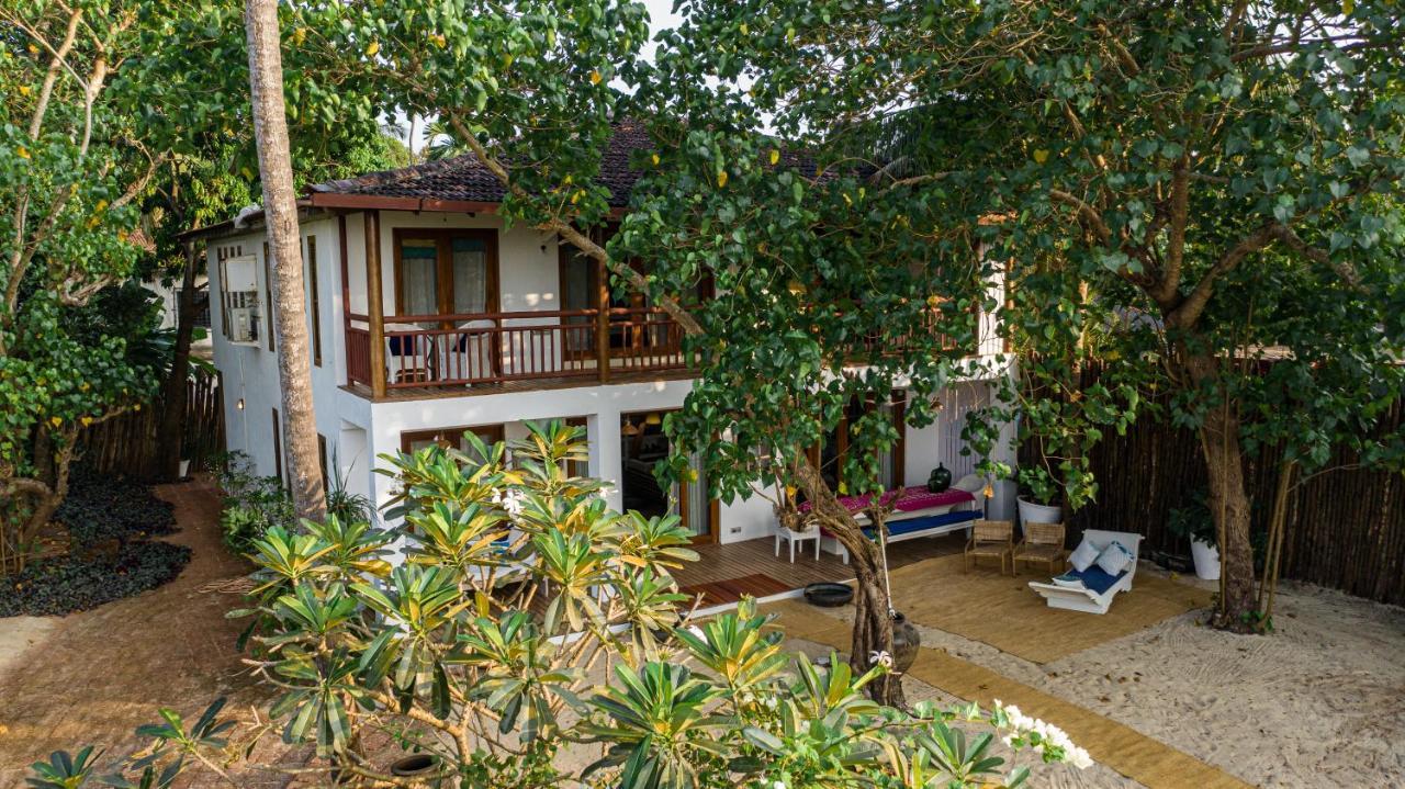 Saffronstays Stella Maris - Luxury Beach Front Villa Near Redi Beach Querim Dış mekan fotoğraf