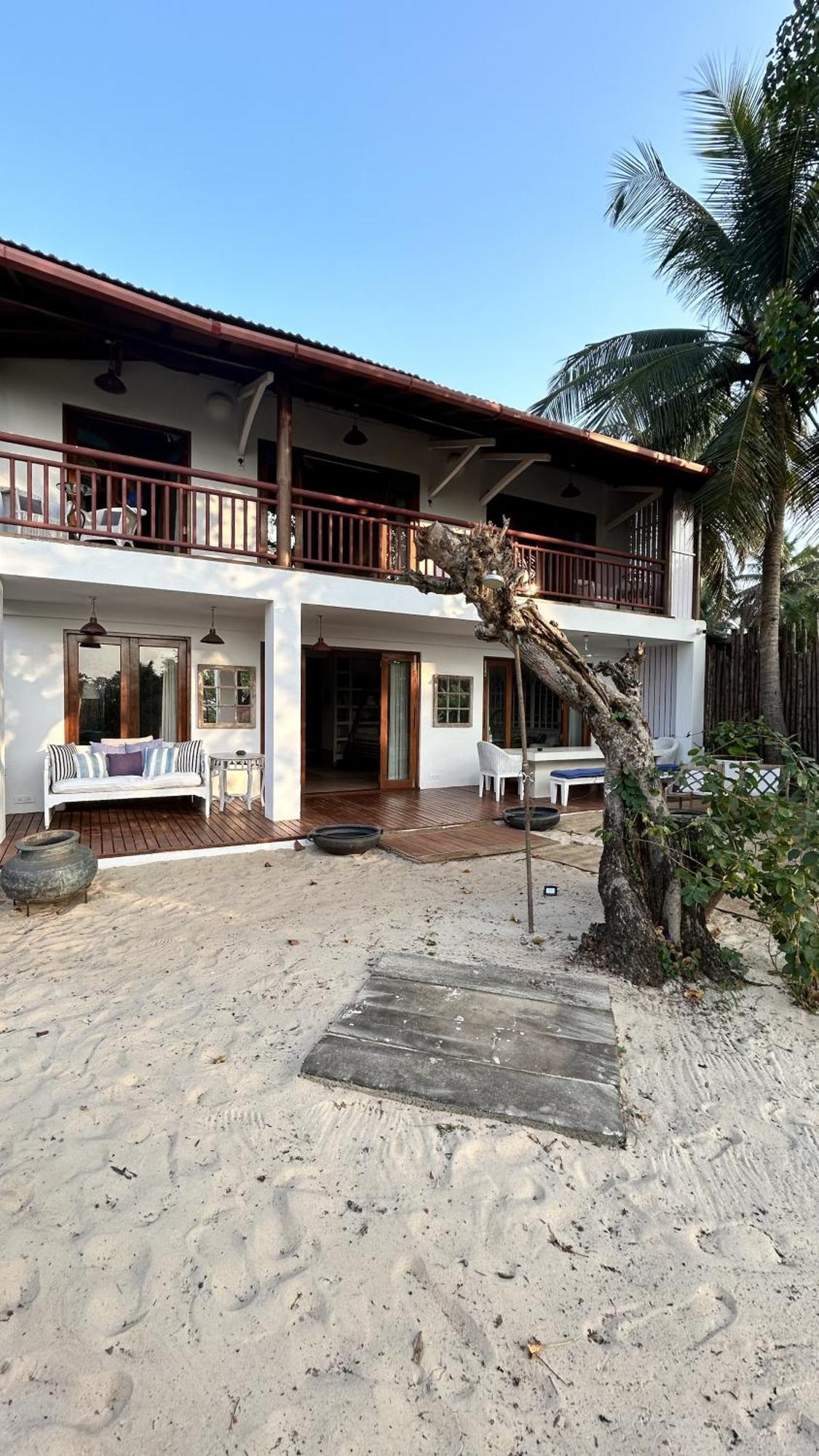 Saffronstays Stella Maris - Luxury Beach Front Villa Near Redi Beach Querim Dış mekan fotoğraf