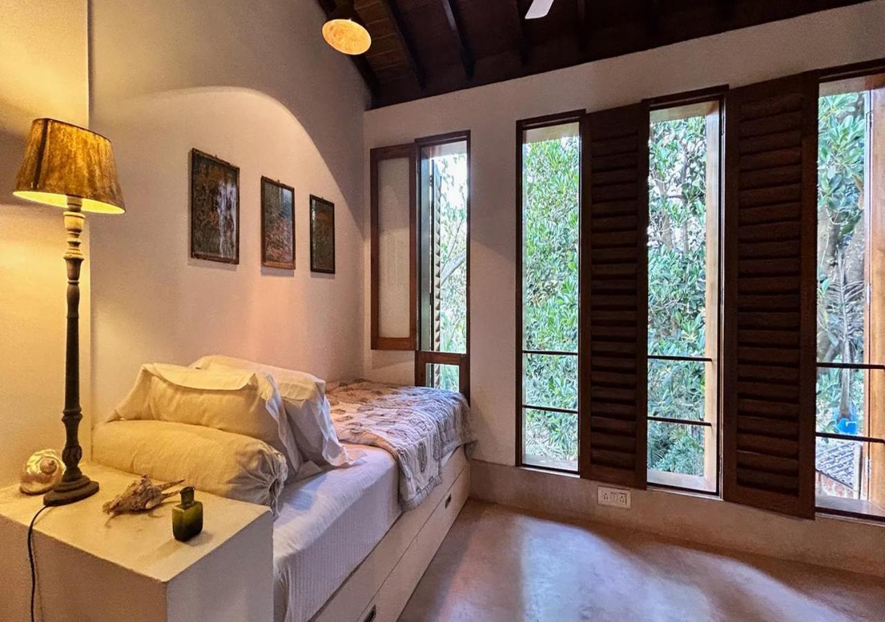 Saffronstays Stella Maris - Luxury Beach Front Villa Near Redi Beach Querim Dış mekan fotoğraf