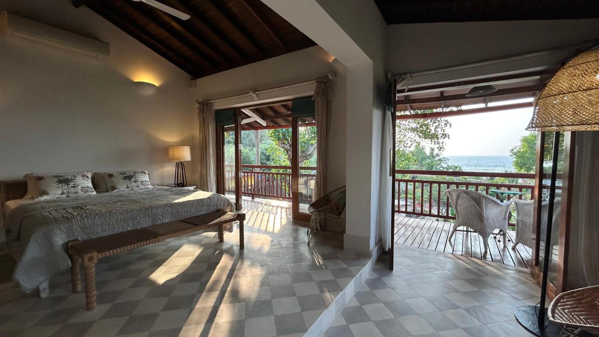 Saffronstays Stella Maris - Luxury Beach Front Villa Near Redi Beach Querim Dış mekan fotoğraf
